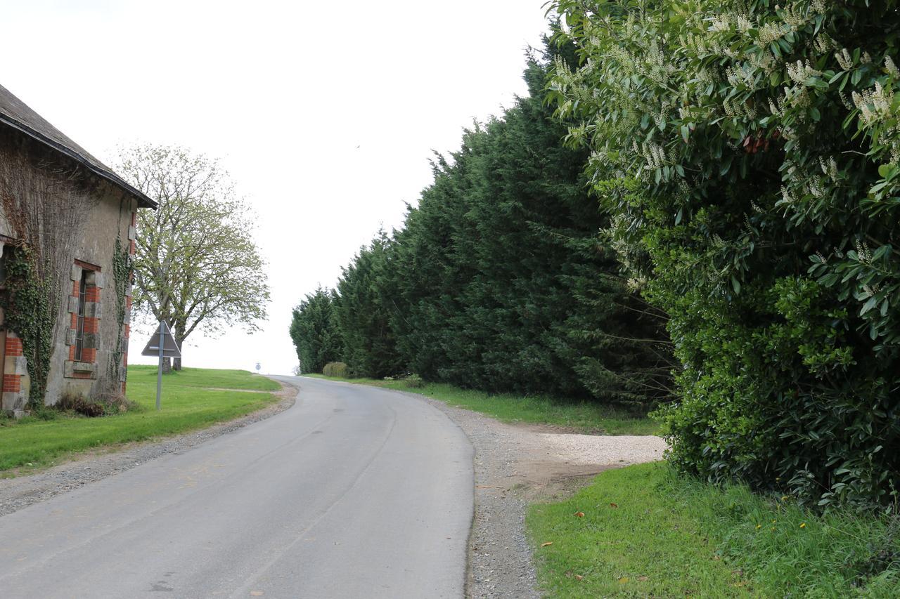 Villers-les-Ormes Domaine De Treuillaud B&B 외부 사진